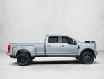 2021 Ford Super Duty F-450 DRW Platinum 4WD Crew Cab 8' Box