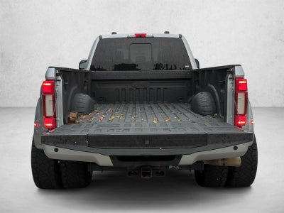 2021 Ford Super Duty F-450 DRW Platinum 4WD Crew Cab 8' Box