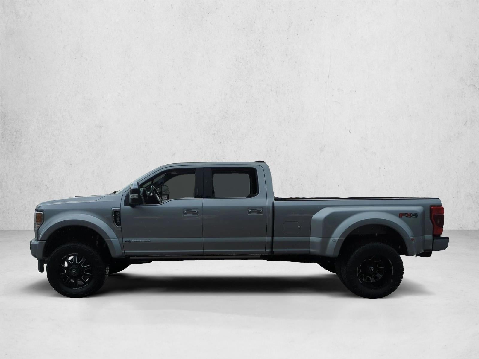 2021 Ford Super Duty F-450 DRW Platinum 4WD Crew Cab 8' Box