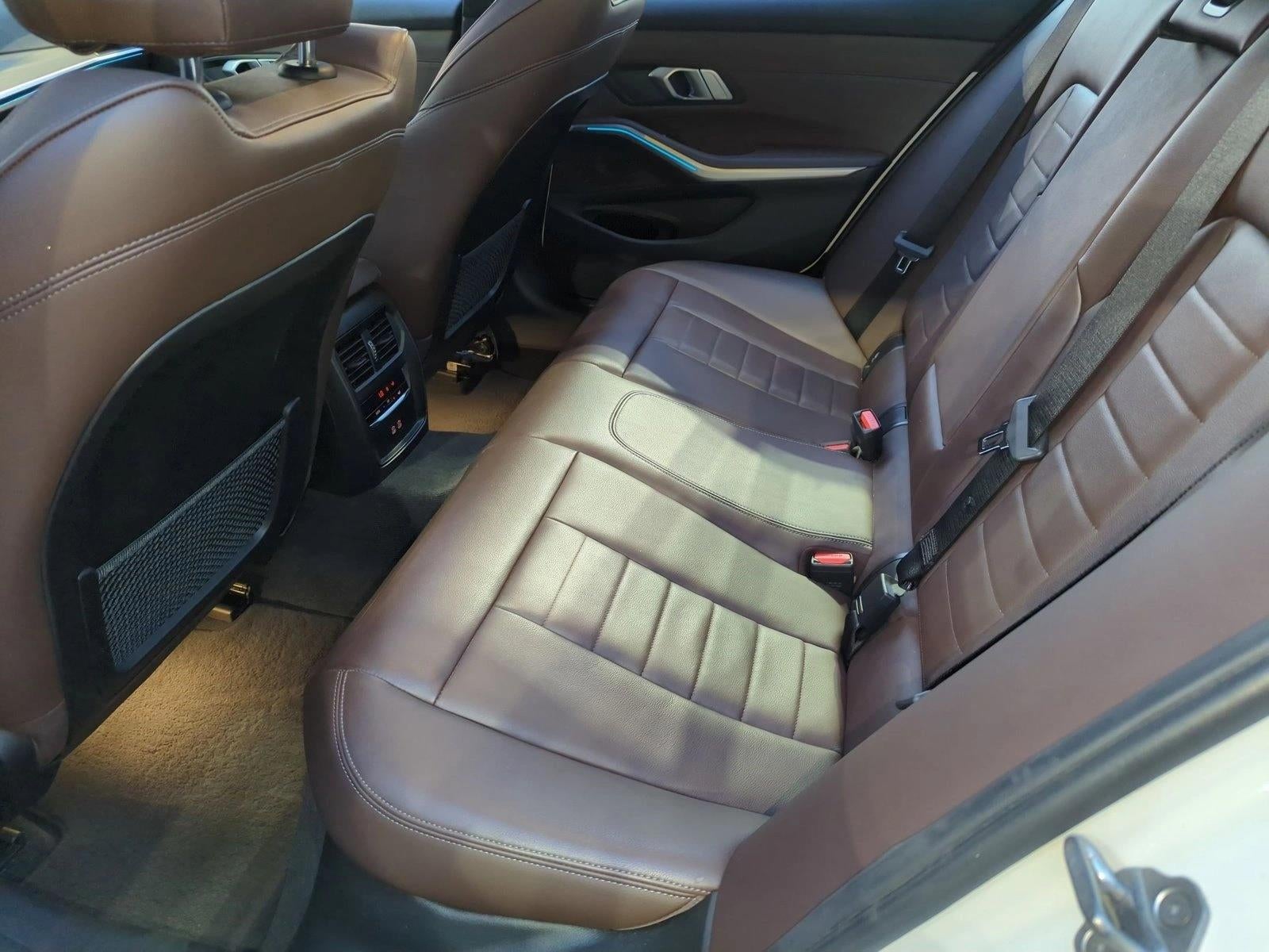 2023 BMW 330i Sedan
