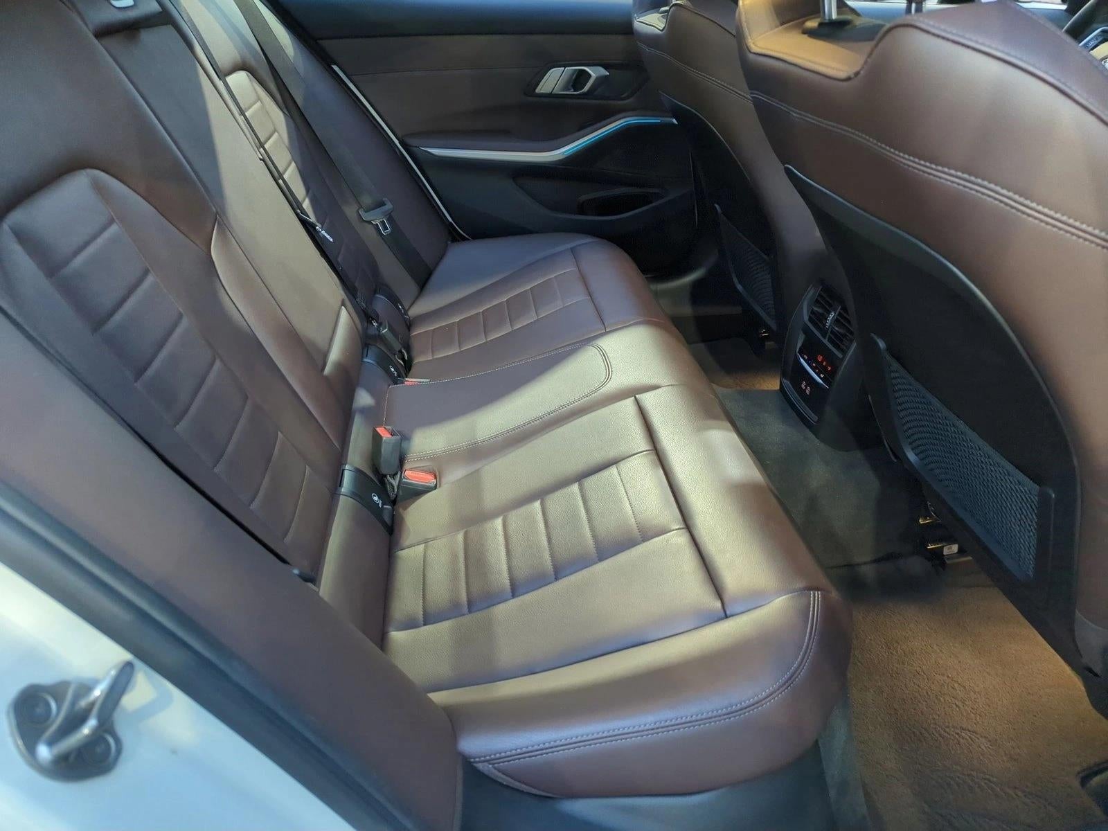 2023 BMW 330i Sedan
