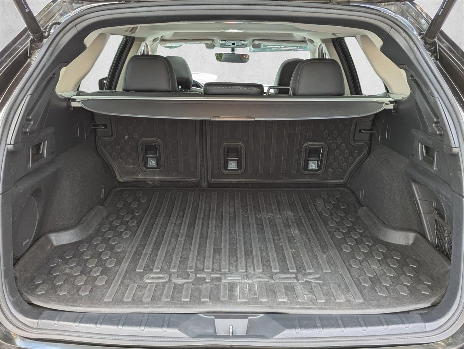 2022 Subaru Outback Limited CVT