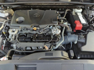 2023 Toyota Camry LE Auto (SE)