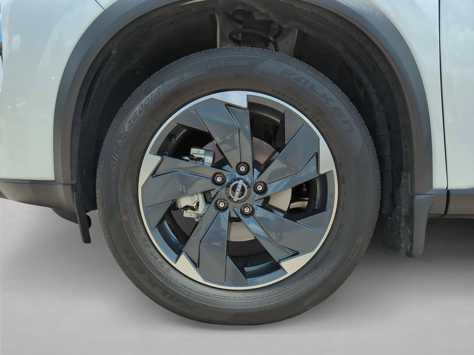 2024 Nissan Rogue FWD SV