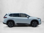 2024 Nissan Rogue FWD SV