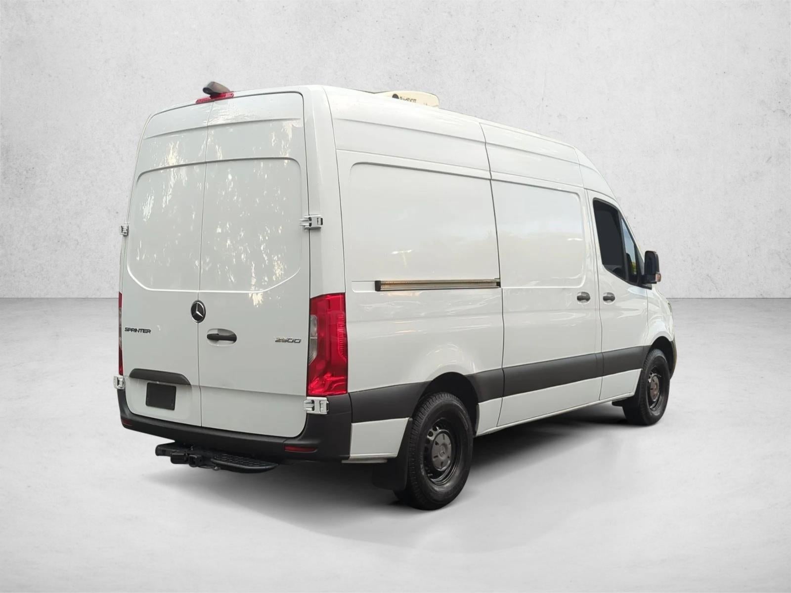 2020 Mercedes-Benz Sprinter Cargo Van 2500 Standard Roof V6 144" RWD