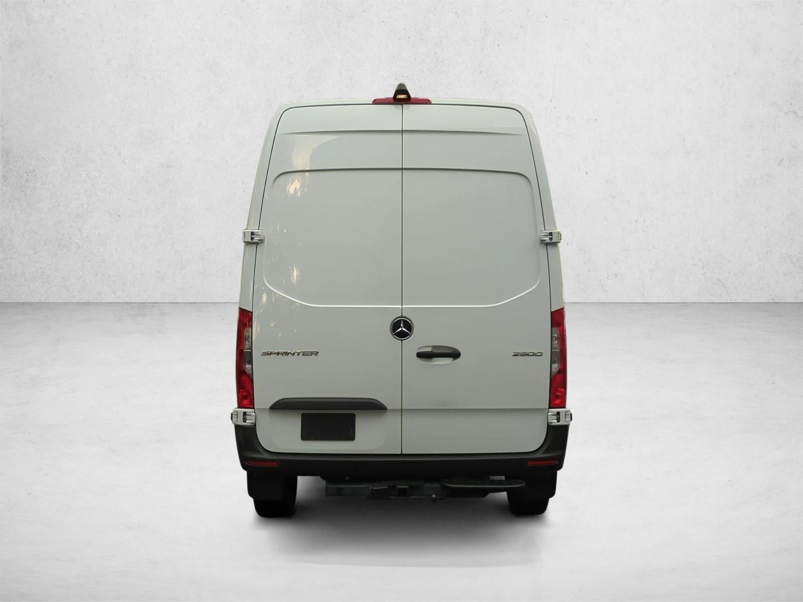 2020 Mercedes-Benz Sprinter Cargo Van 2500 Standard Roof V6 144" RWD