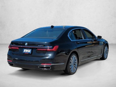 2021 BMW 745e xDrive Plug-In Hybrid