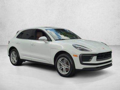 2023 Porsche Macan AWD