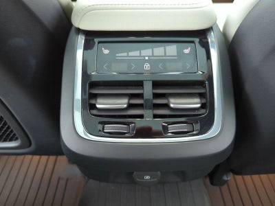 2024 Volvo V60 Cross Country B5 AWD Ultimate