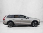 2024 Volvo V60 Cross Country B5 AWD Ultimate
