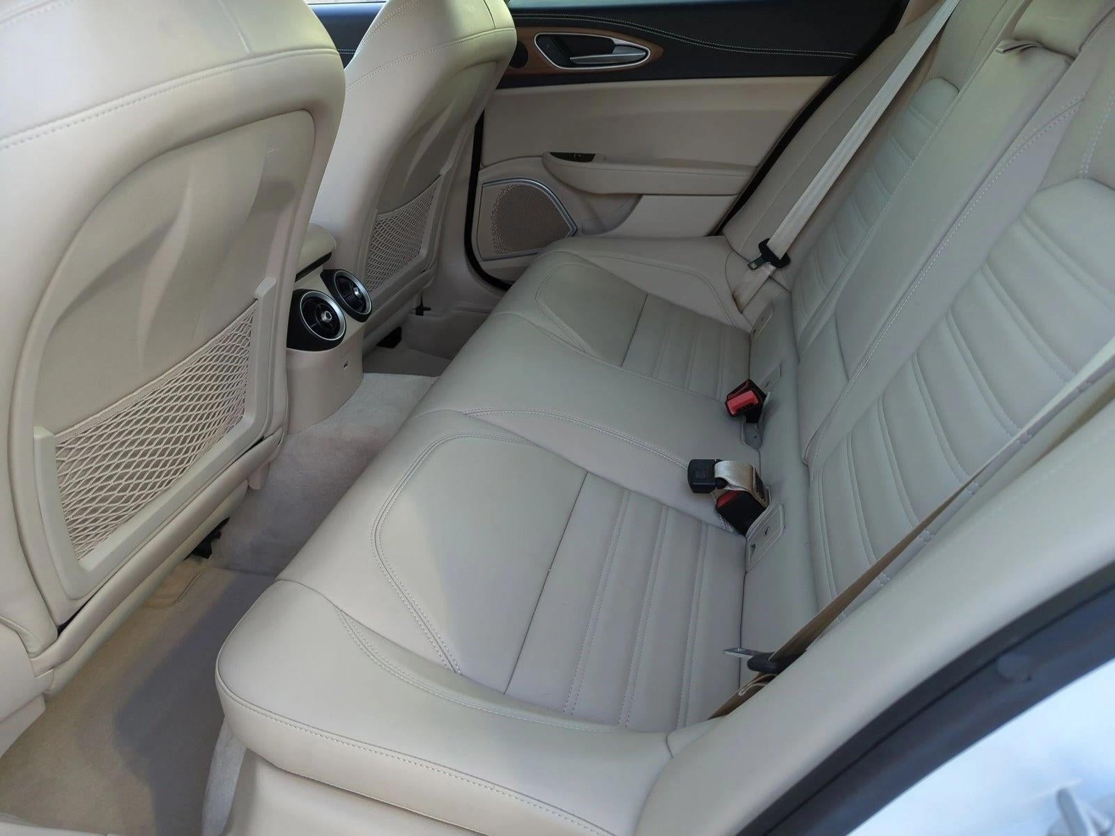 2019 Alfa Romeo Giulia Ti Lusso RWD