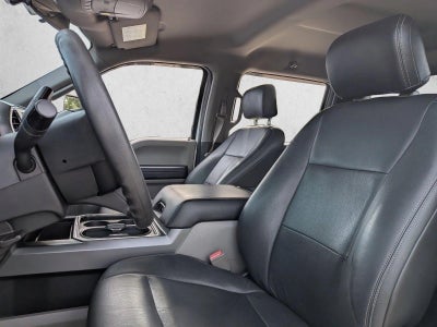 2017 Ford Super Duty F-250 SRW XLT 4WD Crew Cab 6.75' Box