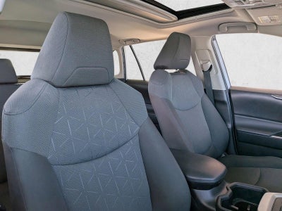 2023 Toyota RAV4 XLE FWD (GS)