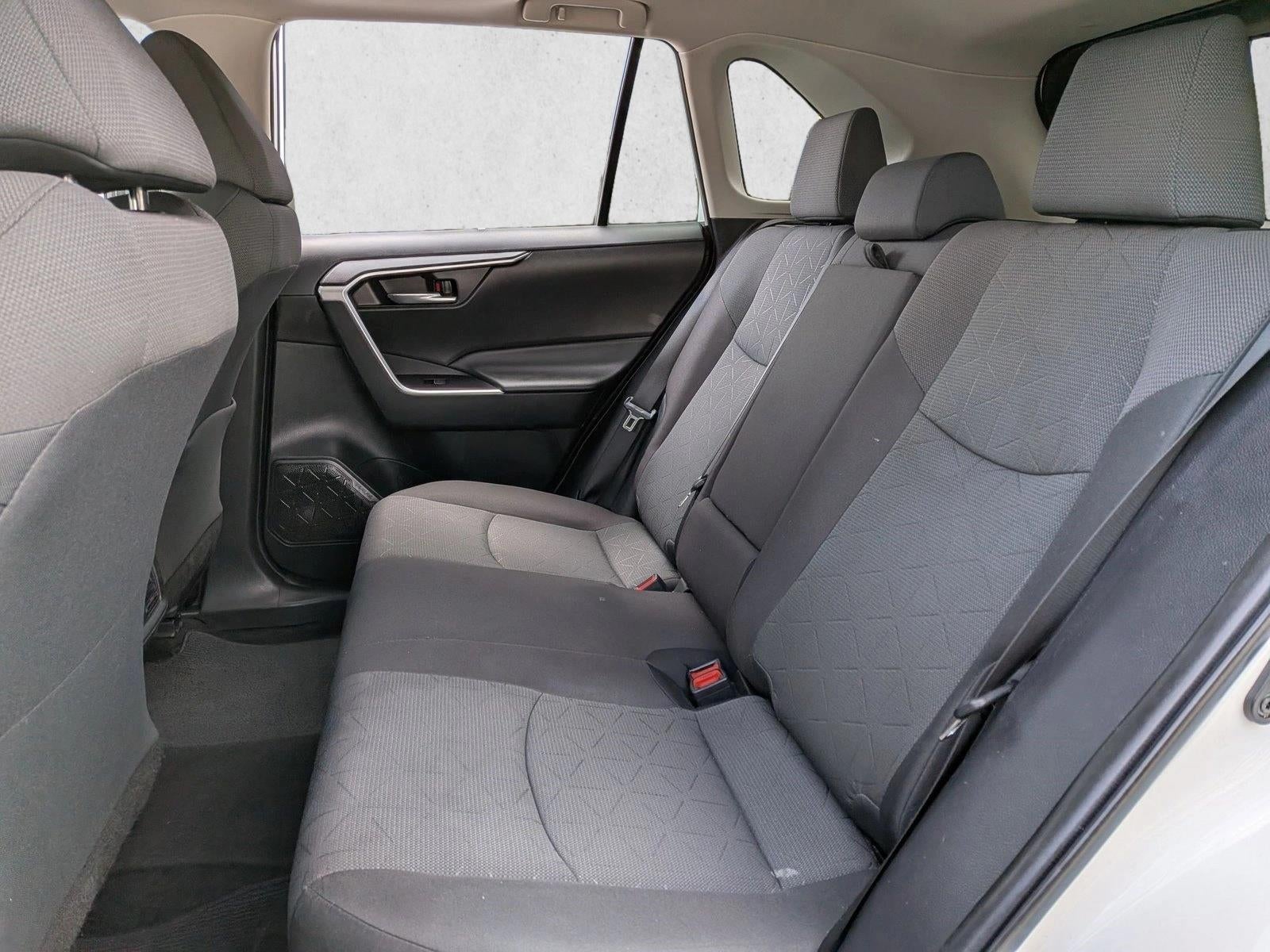 2023 Toyota RAV4 XLE FWD (GS)