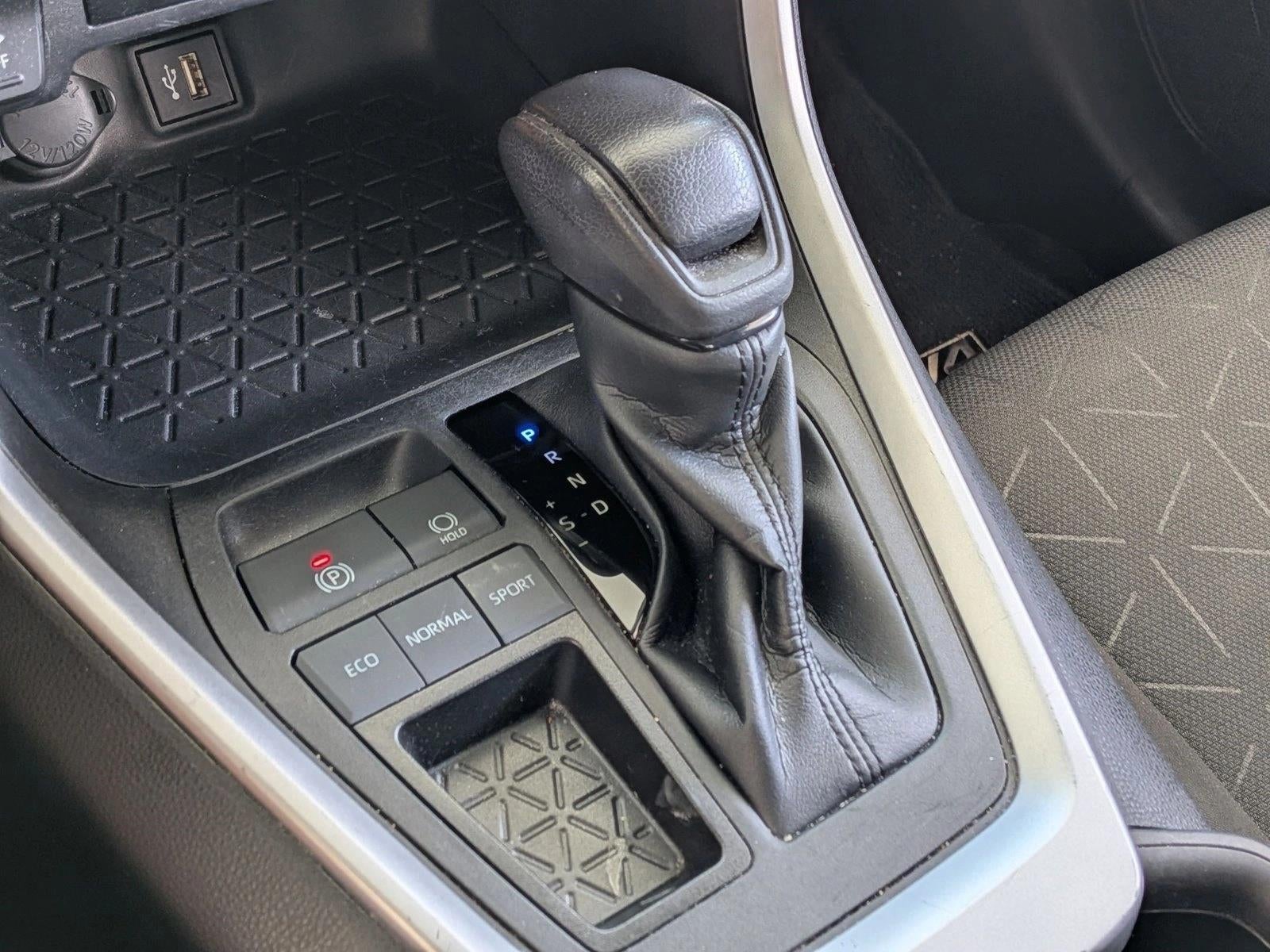 2023 Toyota RAV4 XLE FWD (GS)