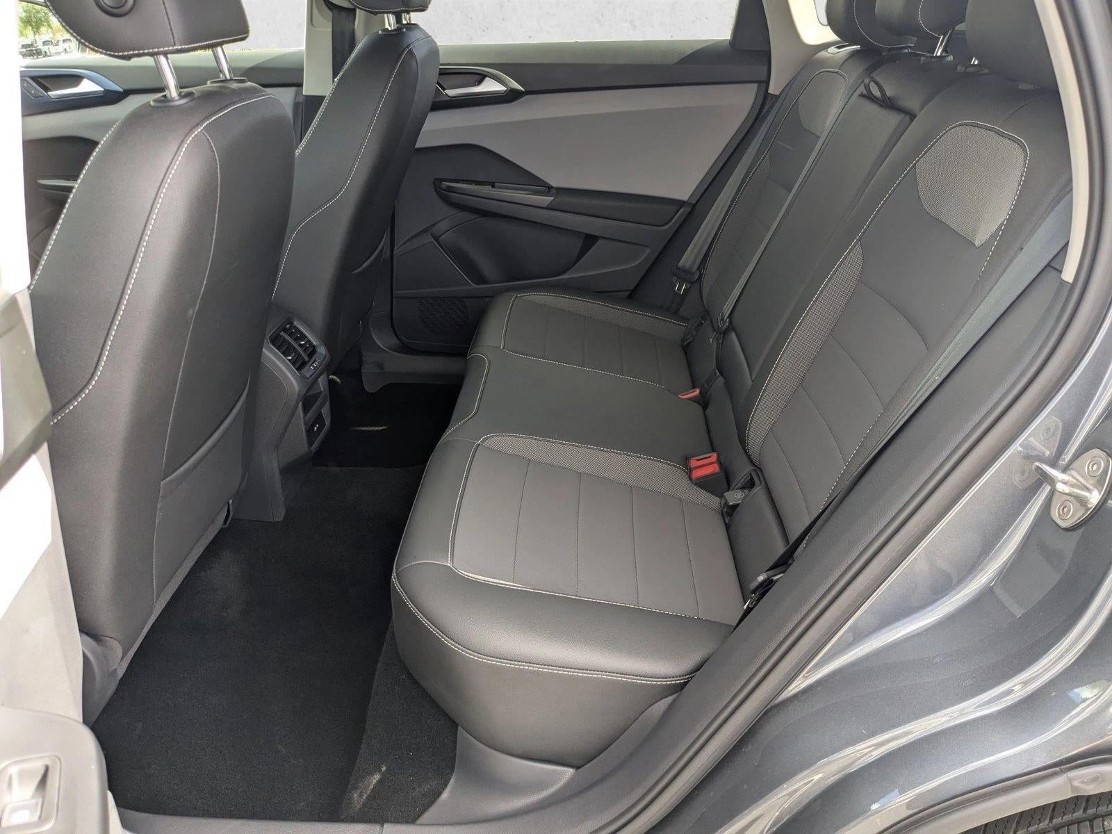 2023 Volkswagen Taos SE FWD