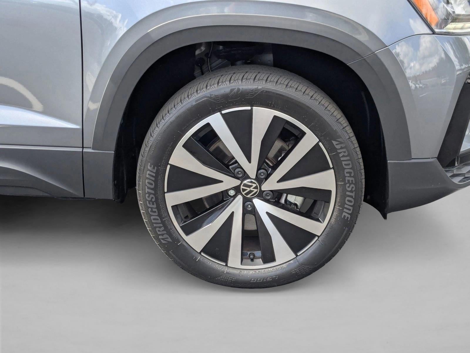 2023 Volkswagen Taos SE FWD