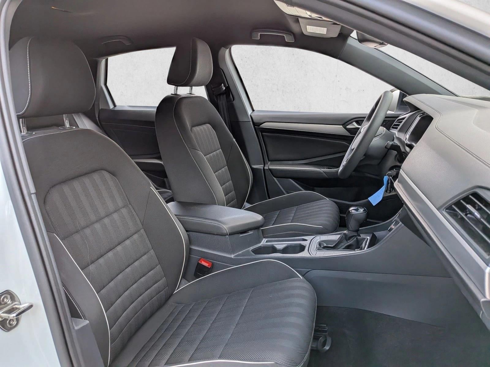 2023 Volkswagen Jetta Sport Auto