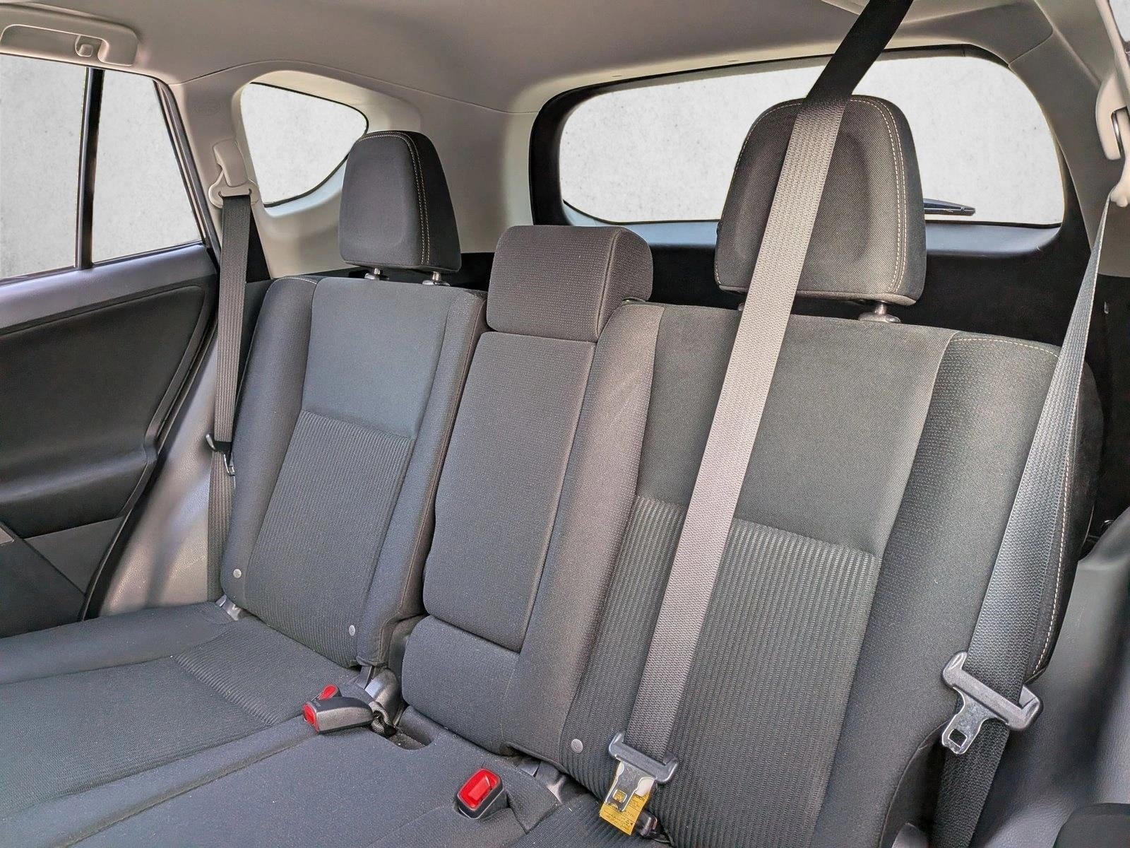 2015 Toyota RAV4 FWD 4dr XLE (GS)