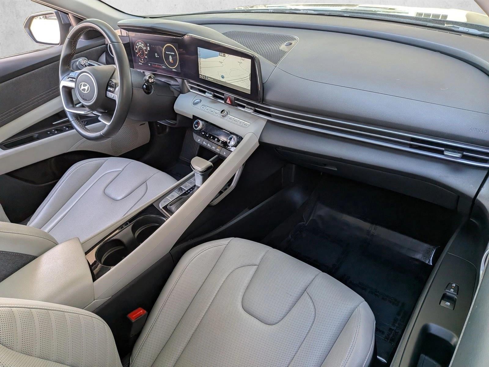 2024 Hyundai ELANTRA Limited IVT