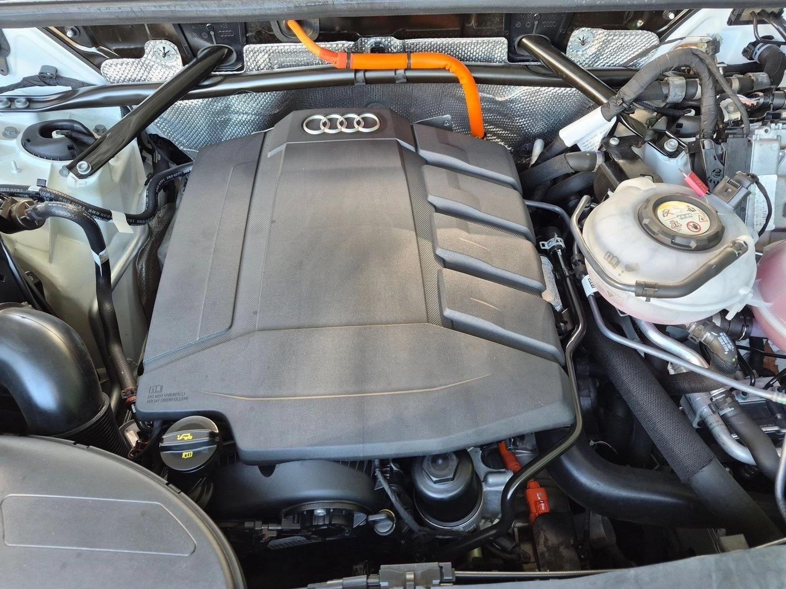 2024 Audi Q5 S line Premium Plus 55 TFSI e quattro
