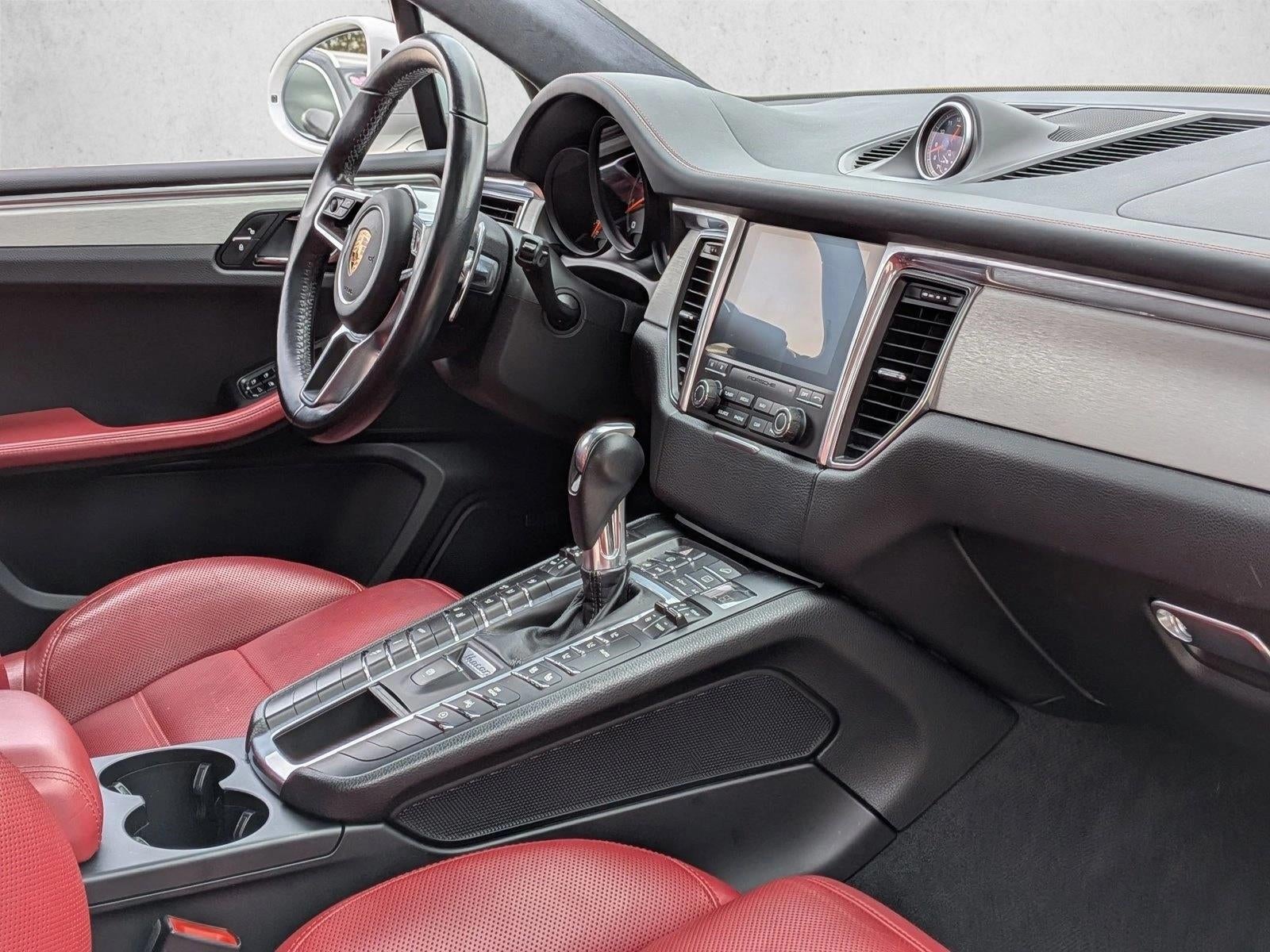 2017 Porsche Macan Turbo AWD