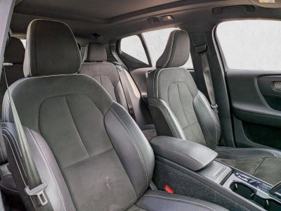 2019 Volvo XC40 T5 AWD R-Design