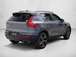 2019 Volvo XC40 T5 AWD R-Design