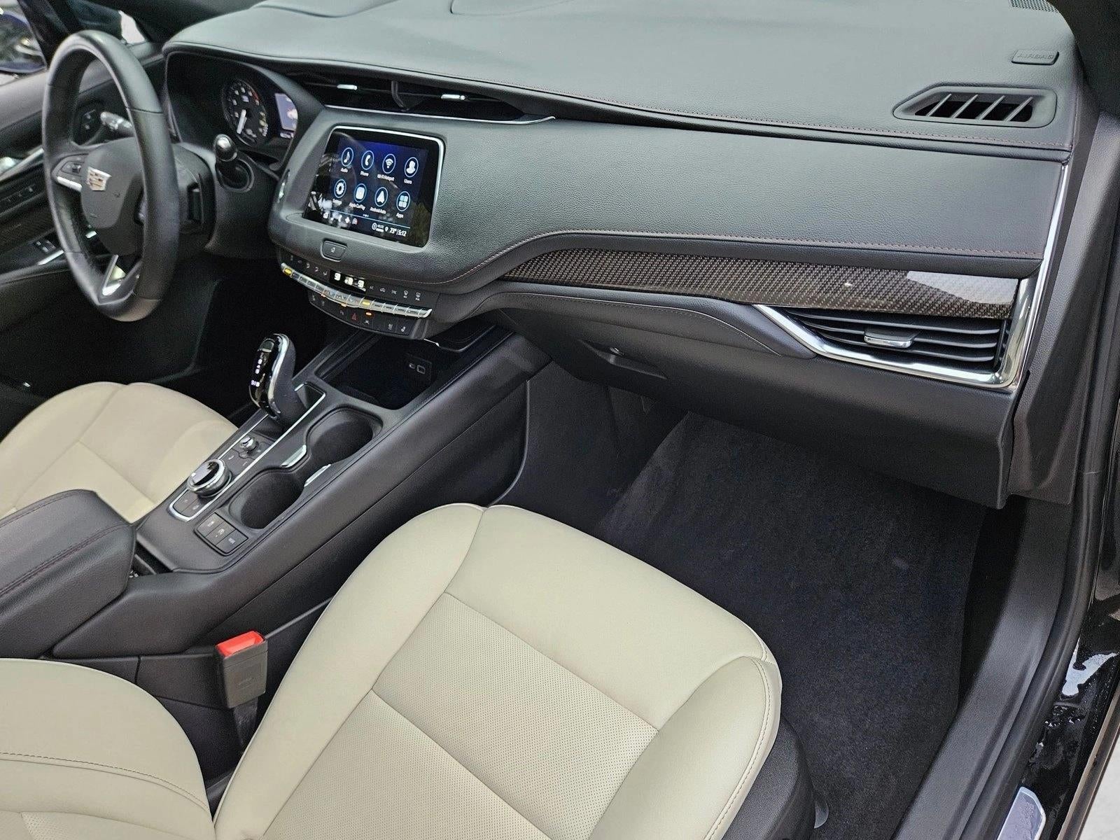 2023 Cadillac XT4 FWD 4dr Sport