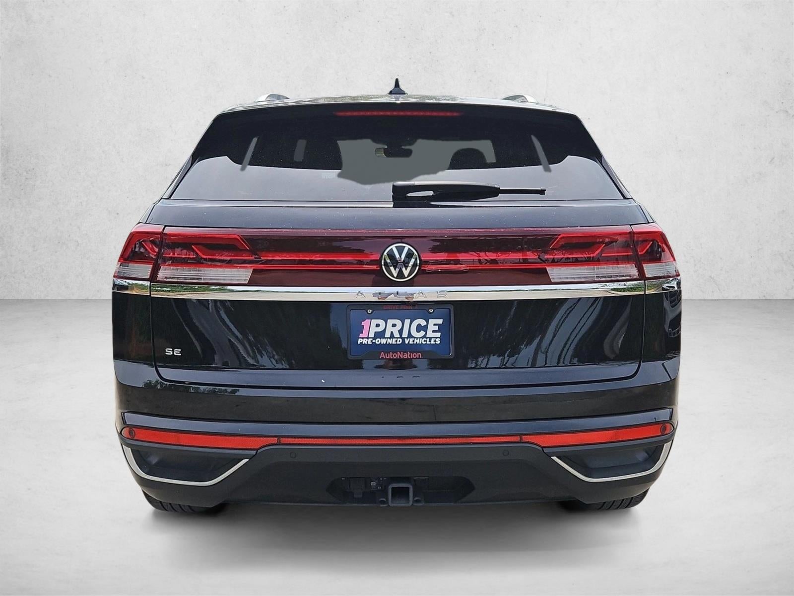 2024 Volkswagen Atlas Cross Sport 2.0T SE w/Technology FWD