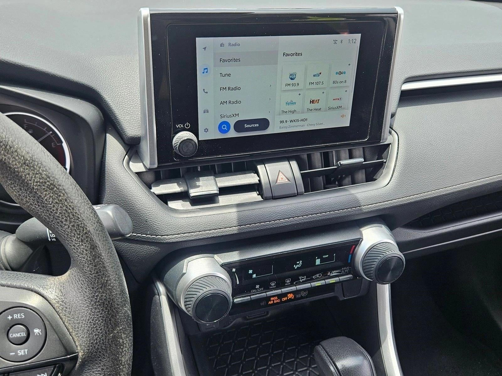 2023 Toyota RAV4 LE FWD (GS)