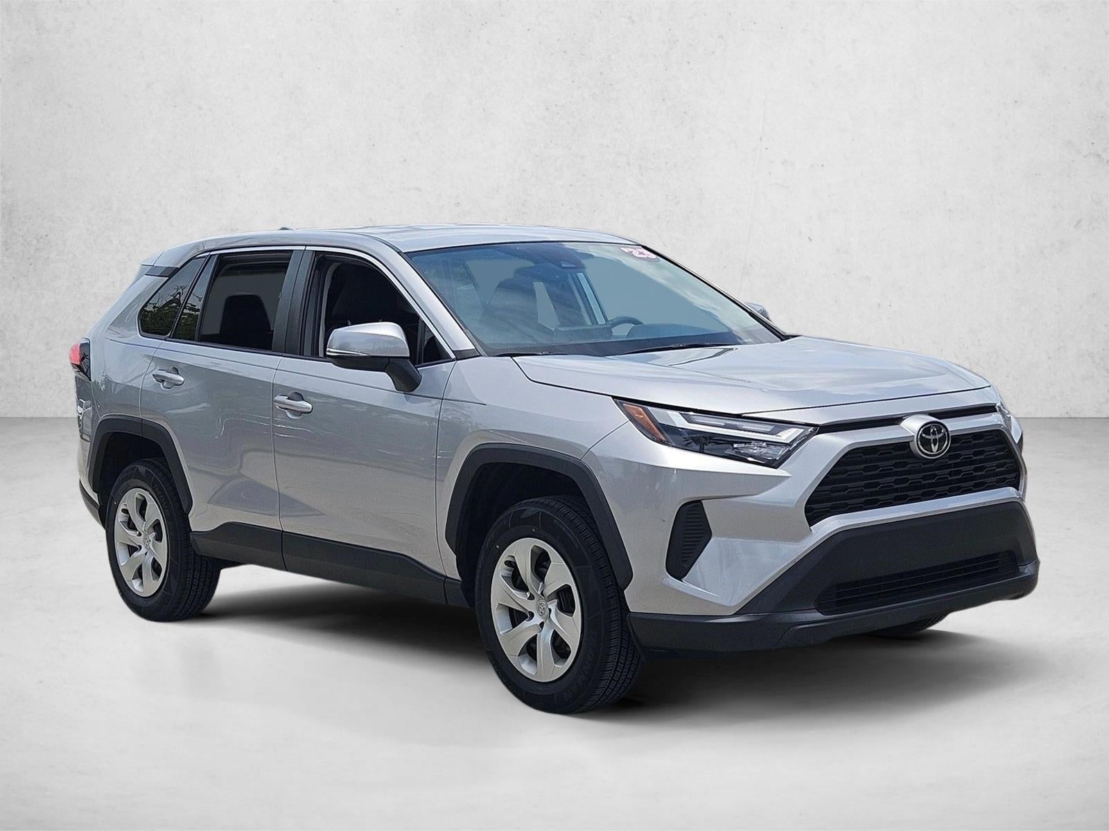 2023 Toyota RAV4 LE FWD (GS)