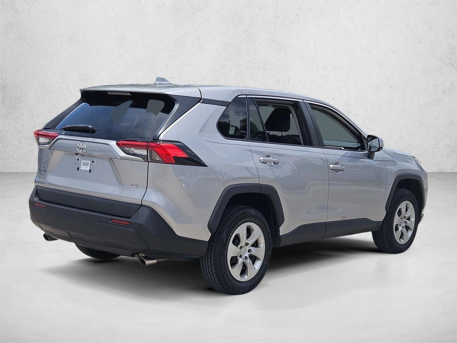 2023 Toyota RAV4 LE FWD (GS)