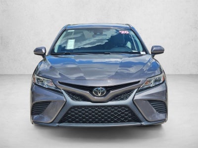 2020 Toyota Camry SE Auto (SE)
