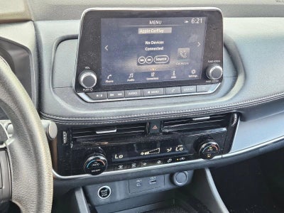 2021 Nissan Rogue FWD SV