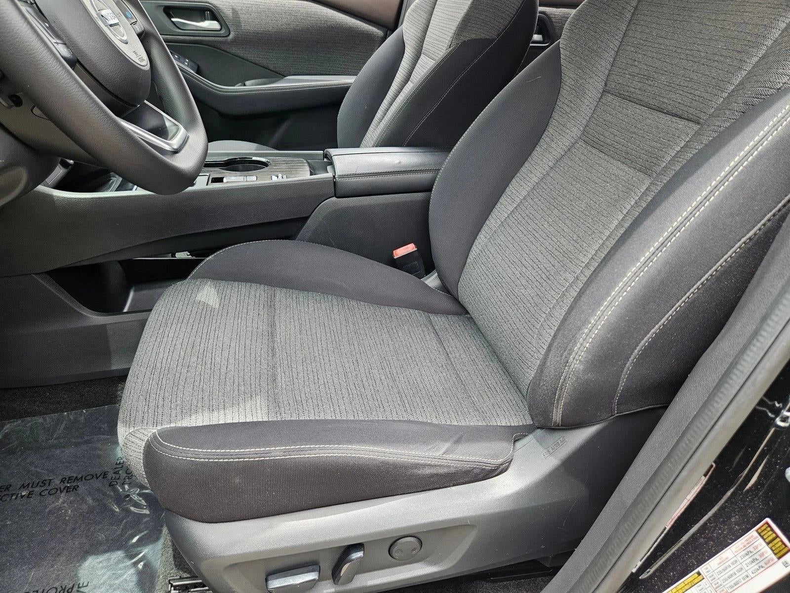 2021 Nissan Rogue FWD SV