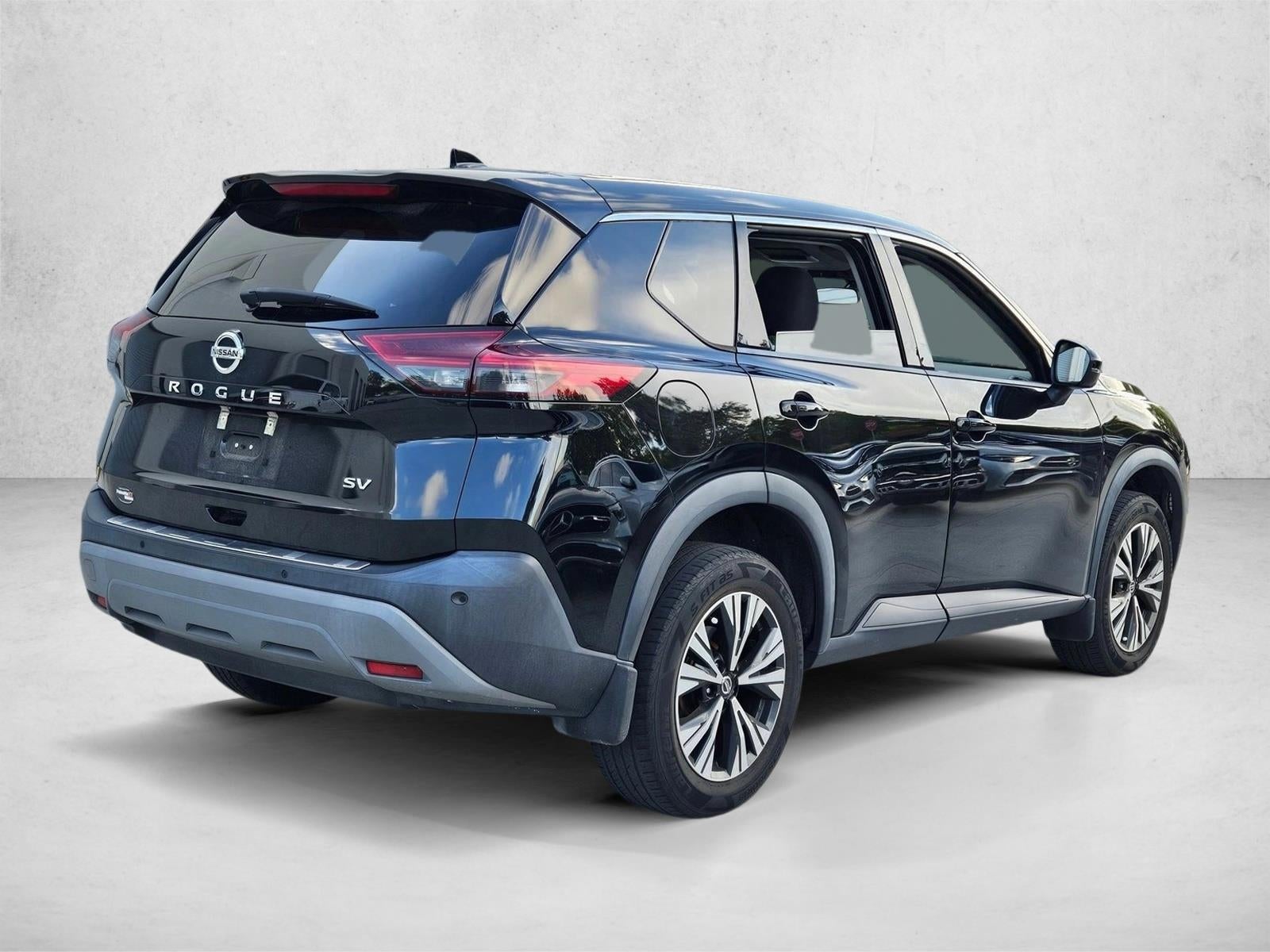 2021 Nissan Rogue FWD SV