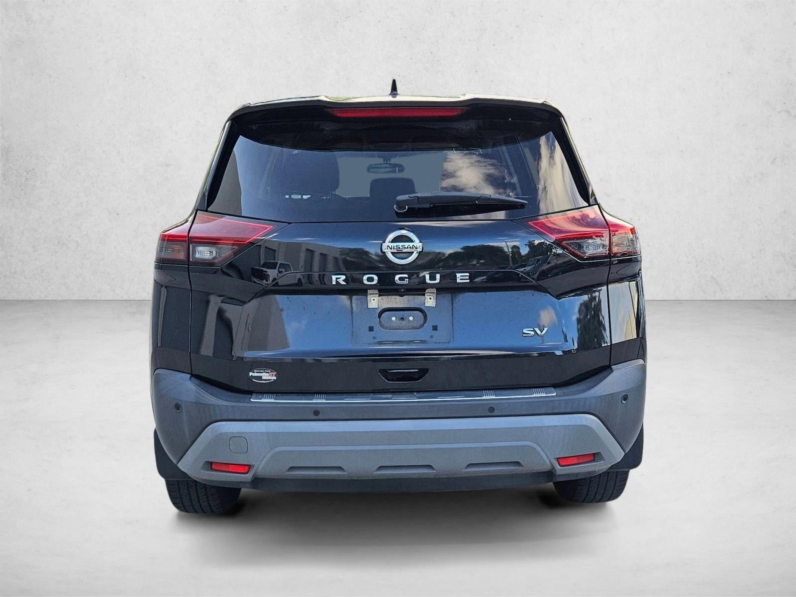 2021 Nissan Rogue FWD SV