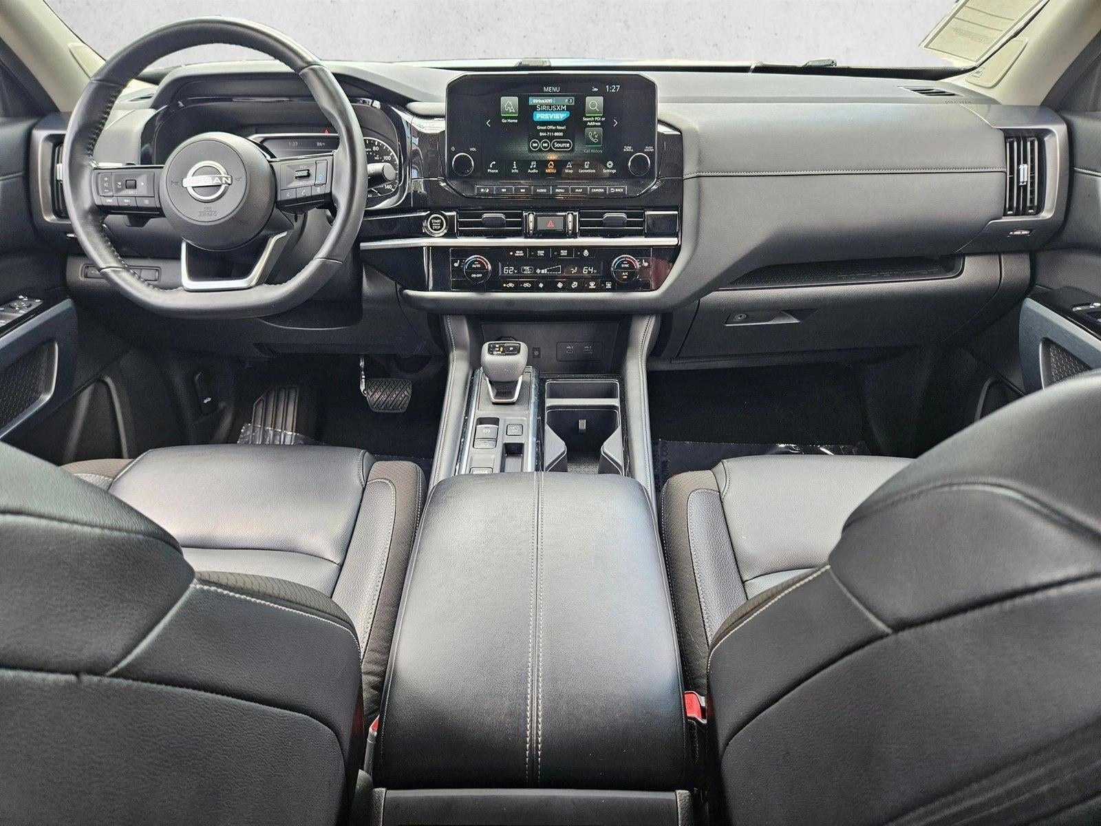2024 Nissan Pathfinder SL 2WD