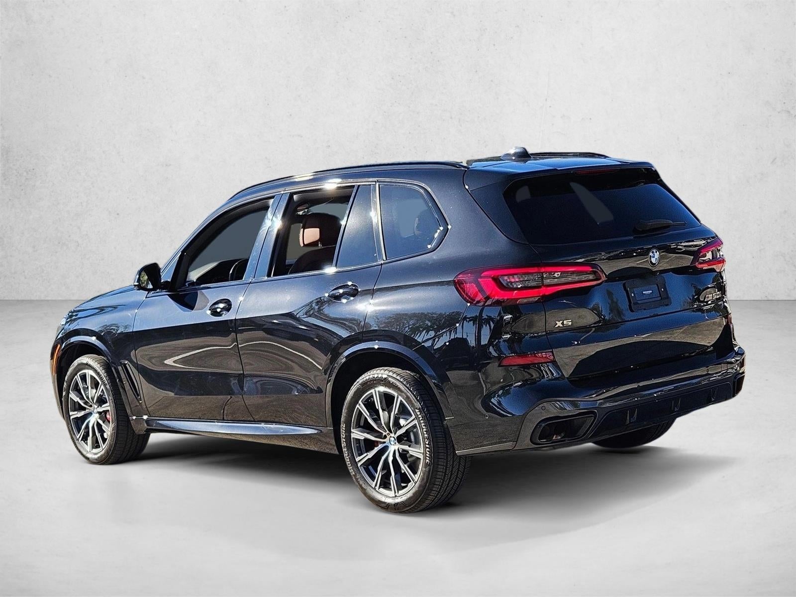 2022 BMW X5 M50i Sports Activity Vehicle