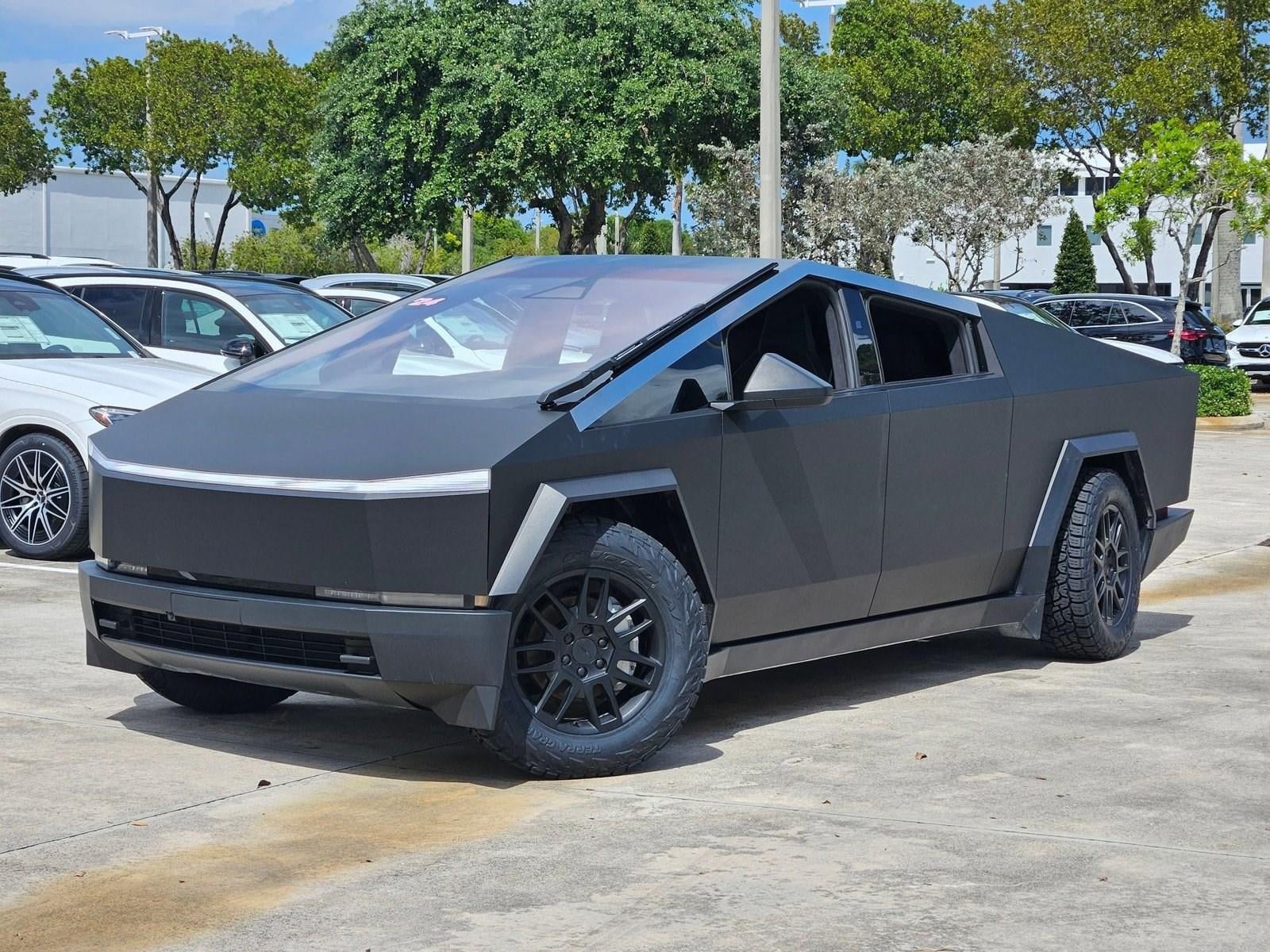 2024 Tesla Cybertruck AWD