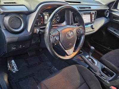 2018 Toyota RAV4 XLE FWD (GS)