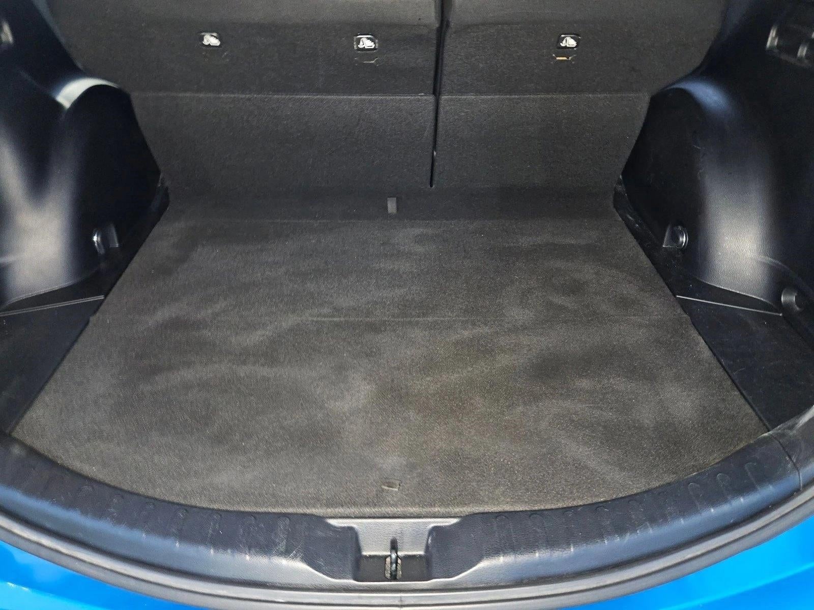 2018 Toyota RAV4 XLE FWD (GS)