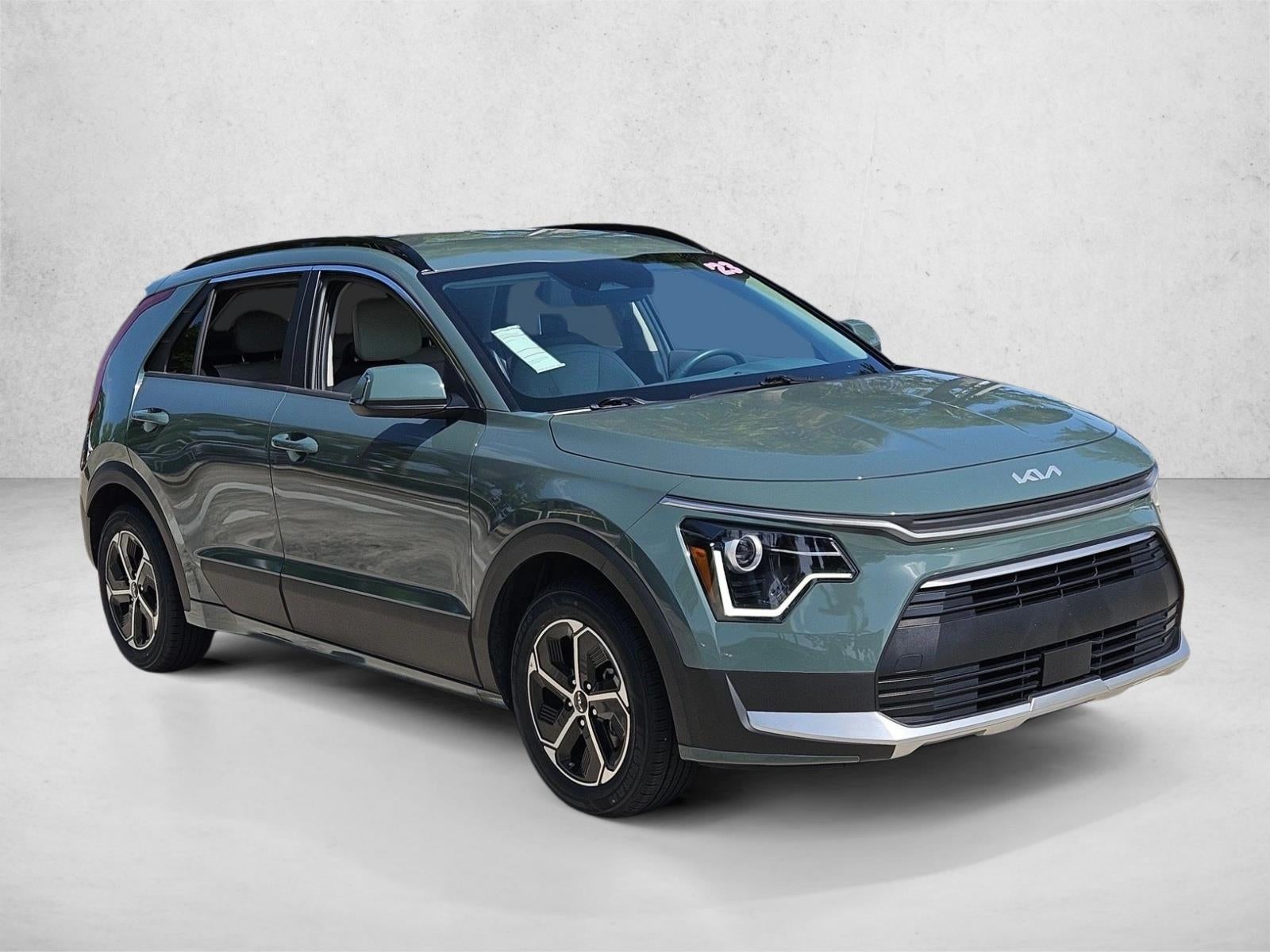 2023 Kia Niro EX FWD