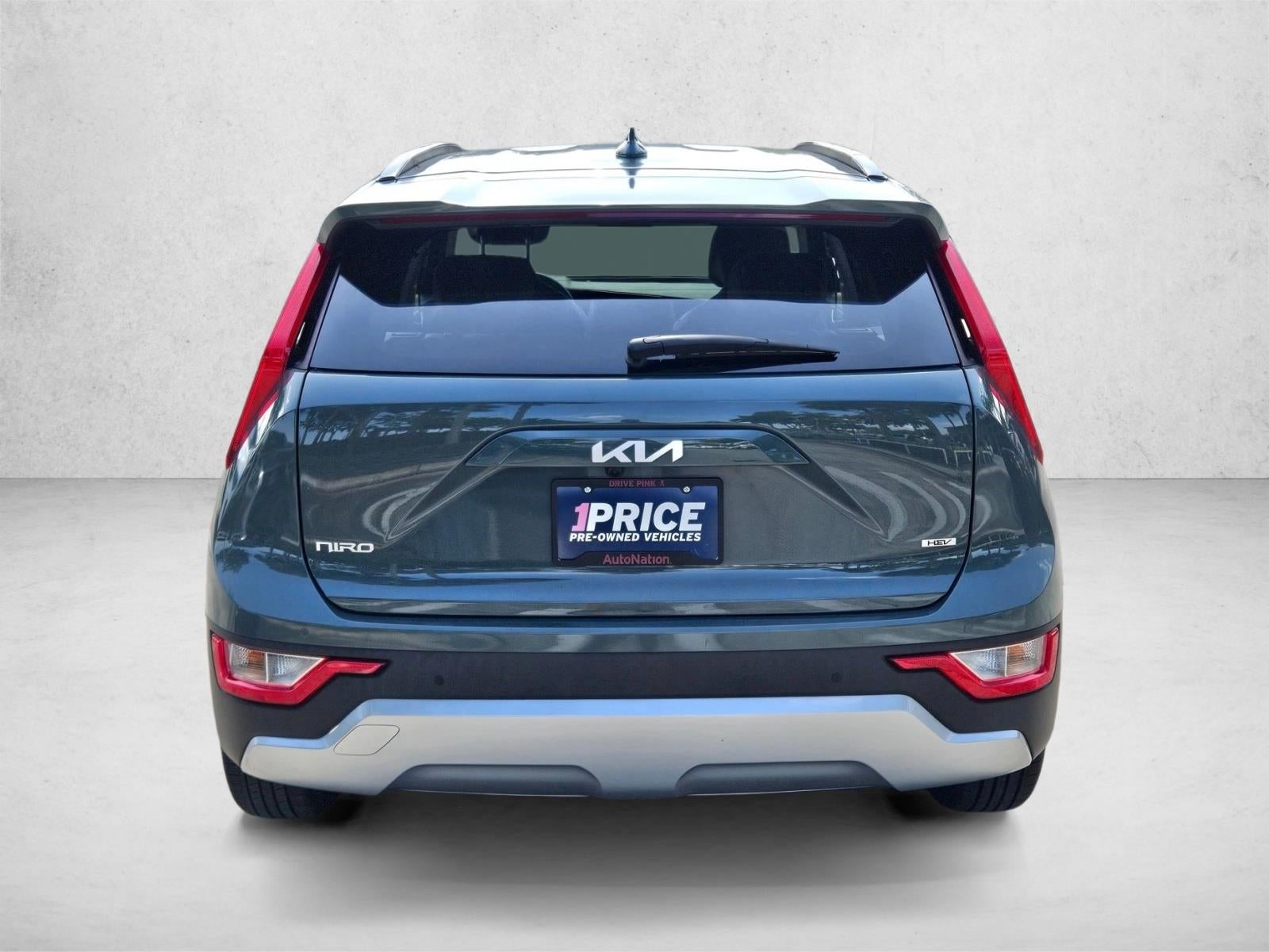 2023 Kia Niro EX FWD