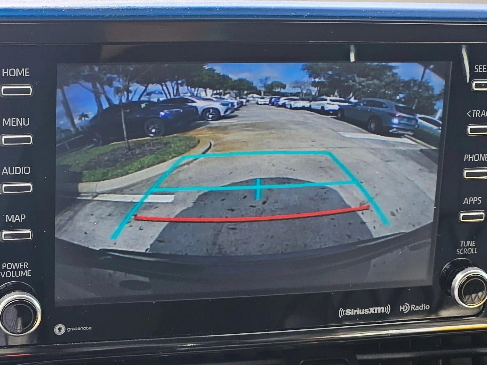 2019 Toyota C-HR XLE FWD (Natl)