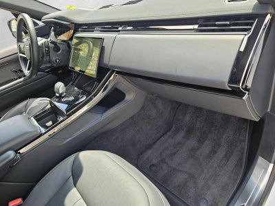 2025 Land Rover Range Rover Sport P360 SE