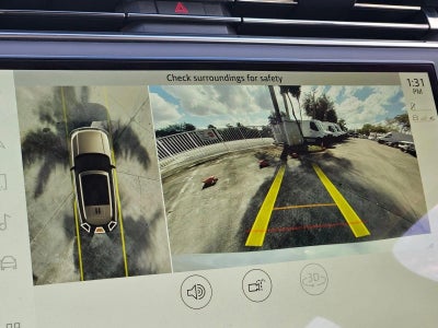 2023 Land Rover Range Rover P400 SE SWB