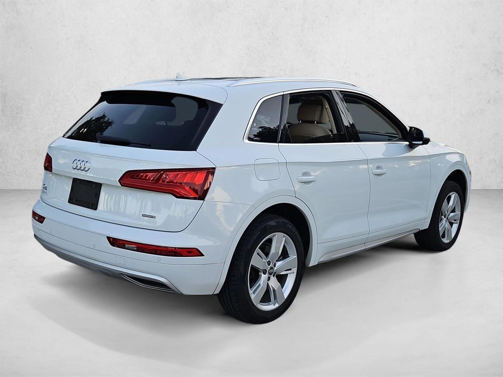 2019 Audi Q5 Premium Plus 45 TFSI quattro